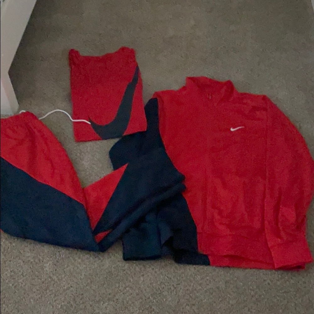 Men’s Nike set